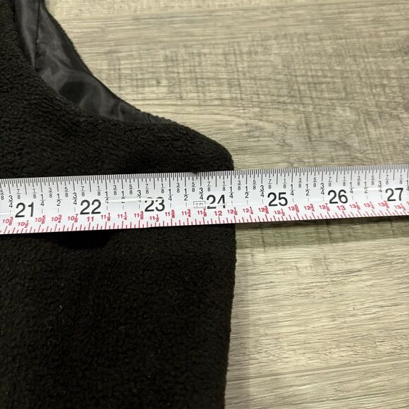 BOB MACKIE Wearable Art Black Embroidered Fleece Vest Faux Fur Collar Size XL - Picture 6 of 7